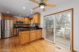 668 Londonberry Ln, Bolingbrook, IL 60440 - Photo 11