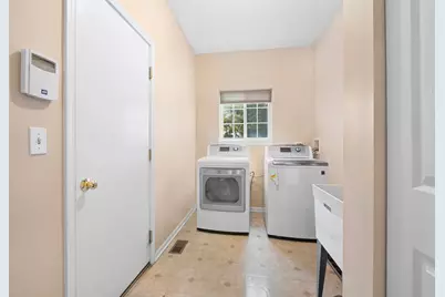 1300 Kettering Road, Mundelein, IL 60060 - Photo 13