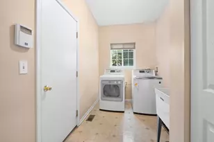 1300 Kettering Rd, Mundelein, IL 60060 - Photo 13