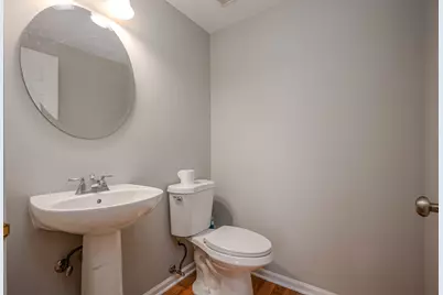 134 Woodview Court #134, Glen Ellyn, IL 60137 - Photo 11