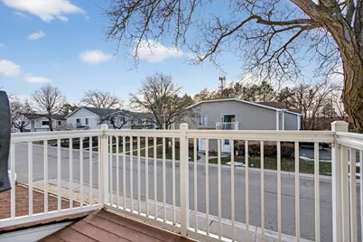 455 Kennedy Place, Vernon Hills, IL 60061 - Photo 11