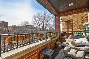 830 W Bradley Pl, Chicago, IL 60613 - Photo 7