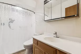 522 E Algonquin Rd, Schaumburg, IL 60173 - Photo 23