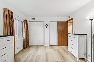 522 E Algonquin Rd, Schaumburg, IL 60173 - Photo 17