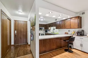 522 E Algonquin Rd, Schaumburg, IL 60173 - Photo 3