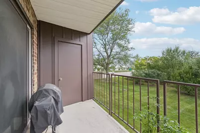 522 E Algonquin Road #201, Schaumburg, IL 60173 - Photo 25