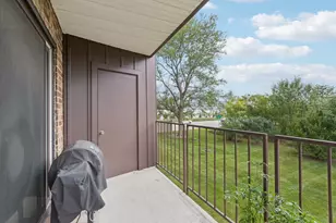 522 E Algonquin Rd, Schaumburg, IL 60173 - Photo 25