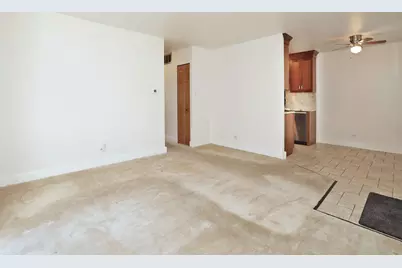 511 Eagle Court #0, Schaumburg, IL 60194 - Photo 7