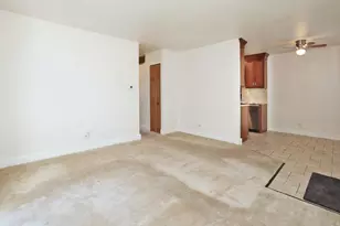 511 Eagle Ct, Schaumburg, IL 60194 - Photo 7