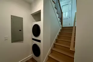 4243 N Damen Ave, Chicago, IL 60618 - Photo 13