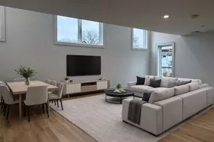 4243 N Damen Ave, Chicago, IL 60618 - Photo 3