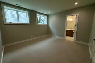 4243 N Damen Ave, Chicago, IL 60618 - Photo 13