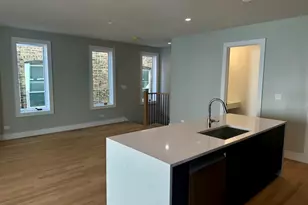 4243 N Damen Ave, Chicago, IL 60618 - Photo 9