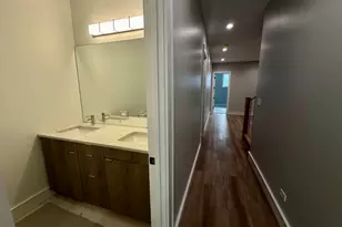 4243 N Damen Ave, Chicago, IL 60618 - Photo 21