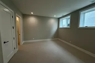 4243 N Damen Ave, Chicago, IL 60618 - Photo 19