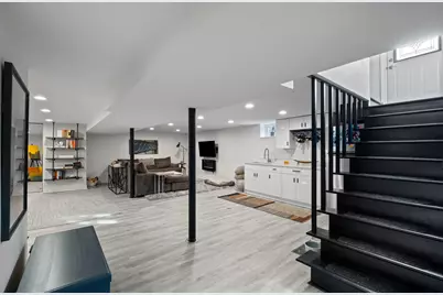 7620 Keeler Avenue, Skokie, IL 60076 - Photo 13