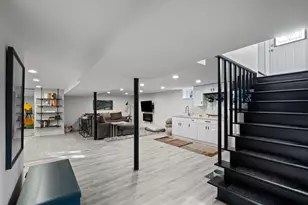 7620 Keeler Ave, Skokie, IL 60076 - Photo 13