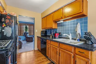 2016 Midhurst Ct, Joliet, IL 60435 - Photo 5