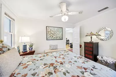 806 N Euclid Avenue, Oak Park, IL 60302 - Photo 21