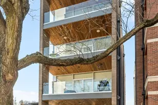 2910 N Sheffield Ave, Chicago, IL 60657 - Photo 1