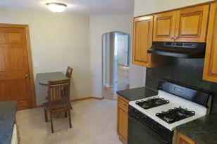 6948 W Wellington Ave, Chicago, IL 60634 - Photo 11