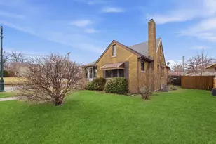 233 S Raynor Ave, Joliet, IL 60436 - Photo 3