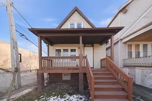 65 E 102nd Pl, Chicago, IL 60628 - Photo 1
