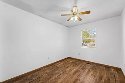 306 B W Lytle Street, Newman, IL 61942 - Photo 19