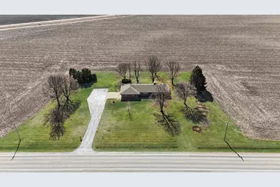 36215 E 200 North Road, Bellflower, IL 62174 - Photo 3