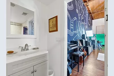 204 N 2nd Street, Le Claire, IA 52753 - Photo 17