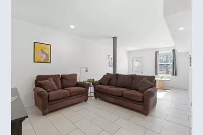 204 N 2nd Street, Le Claire, IA 52753 - Photo 25