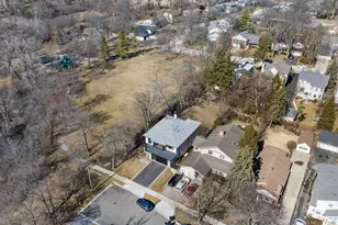 1752 MacLean Ct, Glenview, IL 60025 - Photo 45