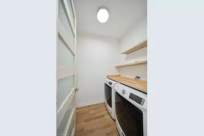 1752 Maclean Court, Glenview, IL 60025 - Photo 33