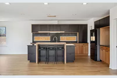 1752 Maclean Court, Glenview, IL 60025 - Photo 13