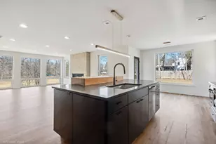 1752 MacLean Ct, Glenview, IL 60025 - Photo 15