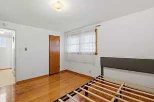 5850 W 55th St, Chicago, IL 60638 - Photo 13