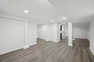 342 S Kostner Ave, Chicago, IL 60624 - Photo 21