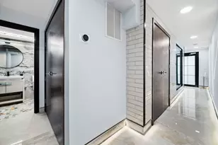 3024 W Irving Park Rd, Chicago, IL 60618 - Photo 23