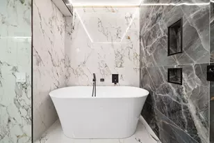 3024 W Irving Park Rd, Chicago, IL 60618 - Photo 17