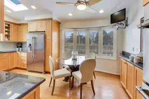 1421 Hemlock Knoll Terrace, Northbrook, IL 60062 - Photo 9