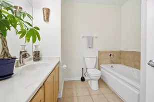 600 N Dearborn St, Chicago, IL 60654 - Photo 21