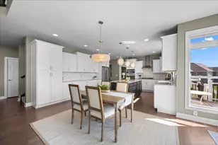 39W509 Norton Lake Dr, Saint Charles, IL 60175 - Photo 15