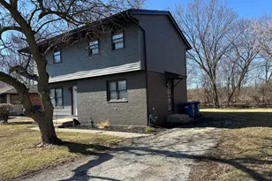 1147 N Chicago Ave, Kankakee, IL 60901 - Photo 3