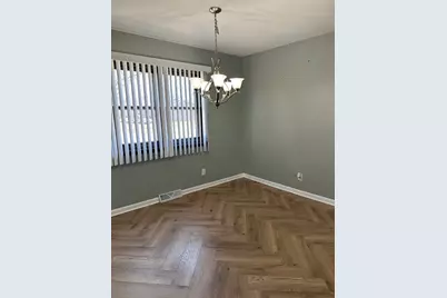 1147 N Chicago Avenue, Kankakee, IL 60901 - Photo 11