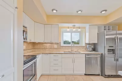 11130 Northwest Road #E, Palos Hills, IL 60465 - Photo 7