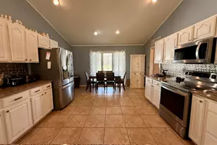 14133 Rebecca Ln, Clifton, IL 61727 - Photo 5