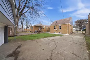 3910 W 85th St, Chicago, IL 60652 - Photo 25