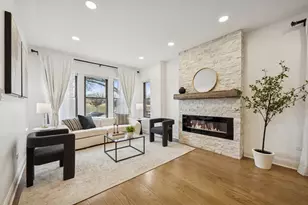 5426 N Western Ave, Chicago, IL 60625 - Photo 7