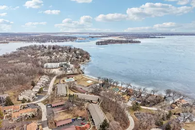 67 Woodhills Bay Road, Fox Lake, IL 60020 - Photo 25