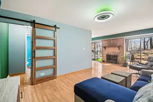 67 Woodhills Bay Rd, Fox Lake, IL 60020 - Photo 5